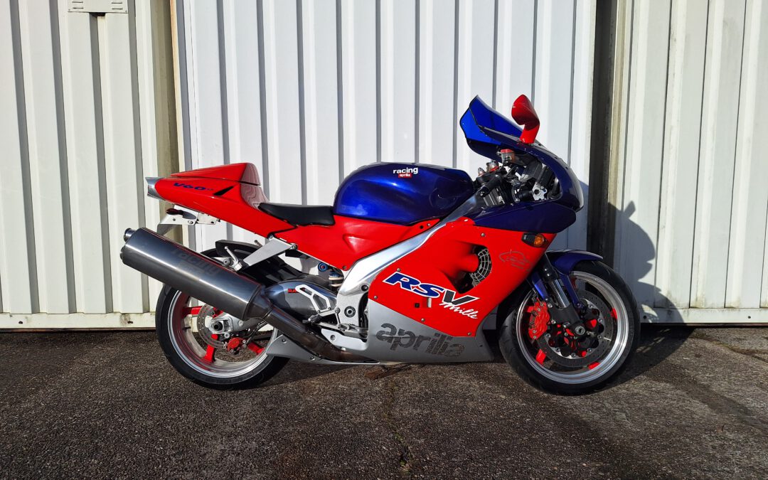 Aprilia RSV 1000 Mille Tuono V2 !!NUR 9tkm!! fahrbereit