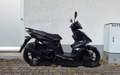 KYMKO Super 8 Roller Motorroller Scooter mit MOFA-Zulassung
