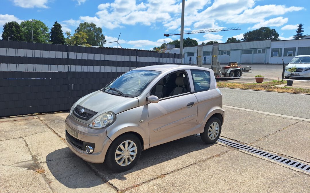 Microcar Moped Auto 45kmh Diesel sehr sparsam